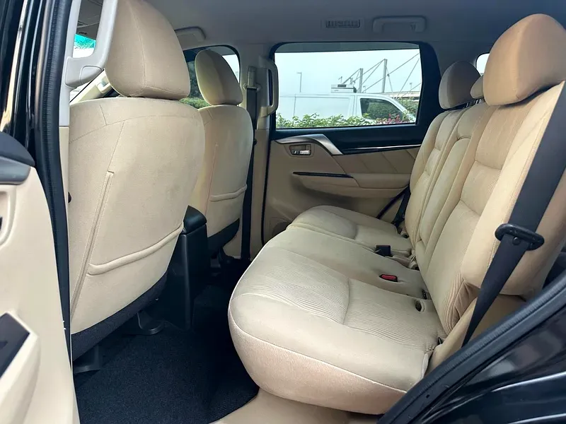 ميتسوبيشي مونتيرو 2016